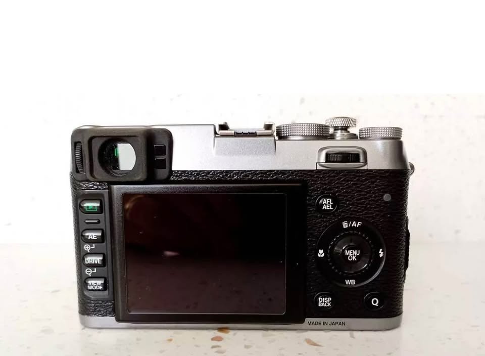Fujifilm X100S