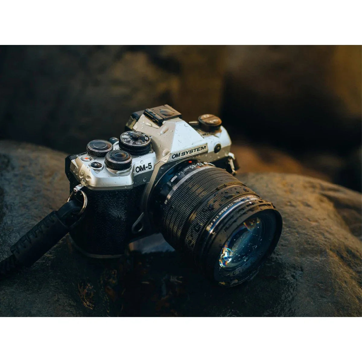 OM SYSTEM OM-5 Mark II Mirrorless Camera, Silver with M.Zuiko Digital ED 14-150m